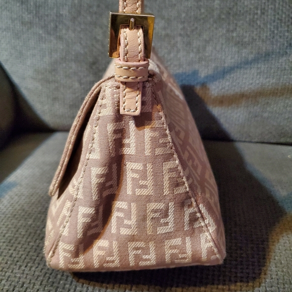 Fendi Baguette Cloth Mini bag, dusty pink - Picture 5 of 14